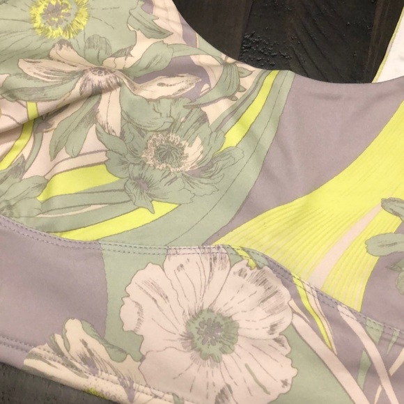 NEW! FP MOVEMENT wave crush yoga sports lime bra retro green bralette bralet​ - Picture 4 of 6